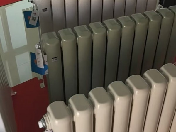北京集中供暖选什么暖气片？