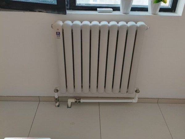 集中供暖家庭优选，紫荆花散热器耐用暖气片品牌