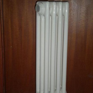 钢三柱散热器  家用暖气工程专用  钢制暖气片散热器  钢三柱